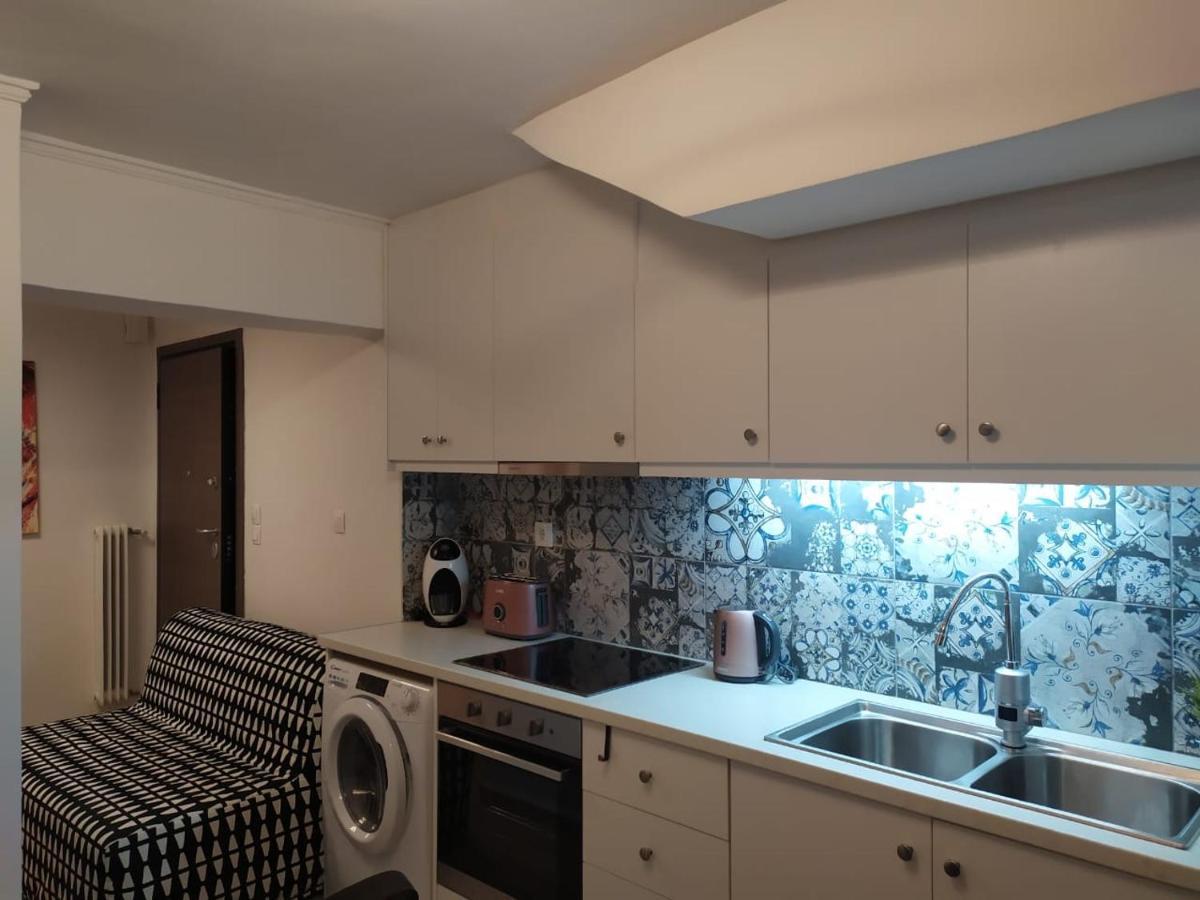 Stylish, Comfortable, Basement Loft-Like Apartment With Amenities Athen Exterior foto