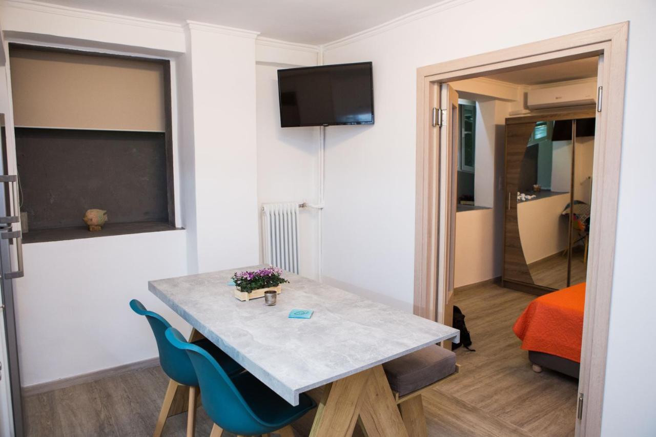 Stylish, Comfortable, Basement Loft-Like Apartment With Amenities Athen Exterior foto